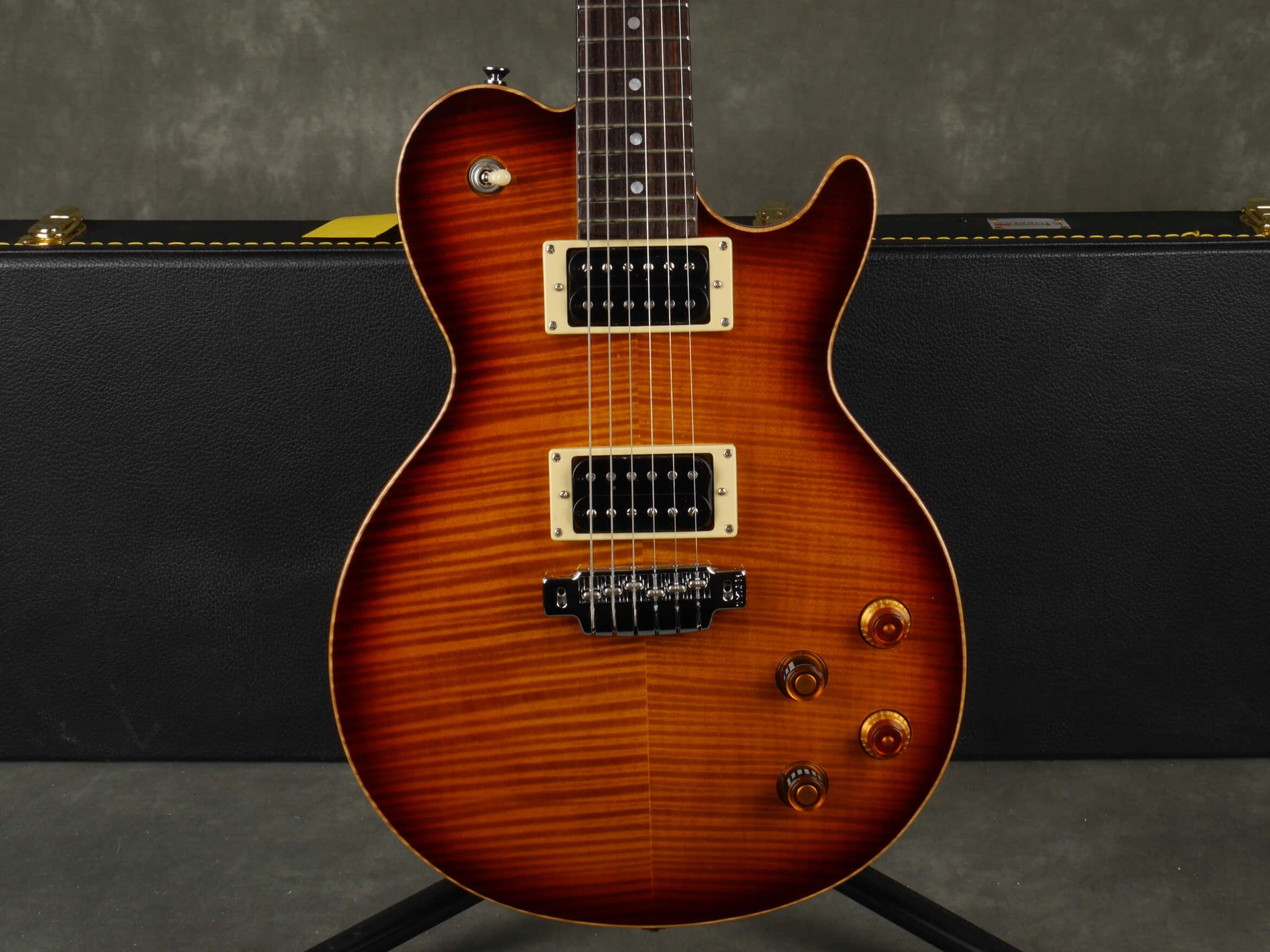 Line 6 Variax JTV59 Electric Guitar Tobacco Burst w/Hard Case 2nd