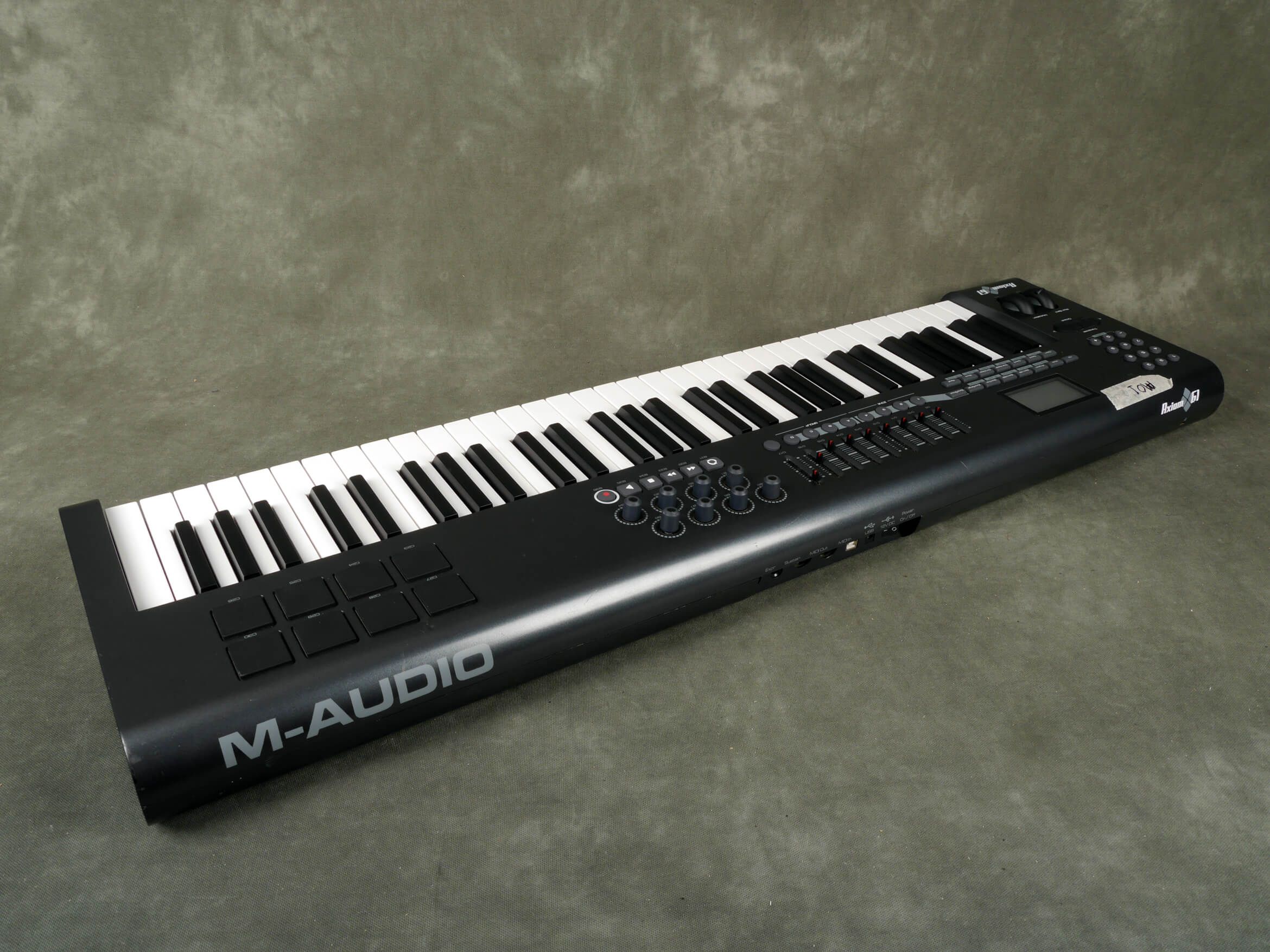 MAudio Axiom 61 MIDI Keyboard (M1) 2nd Hand Rich Tone Music