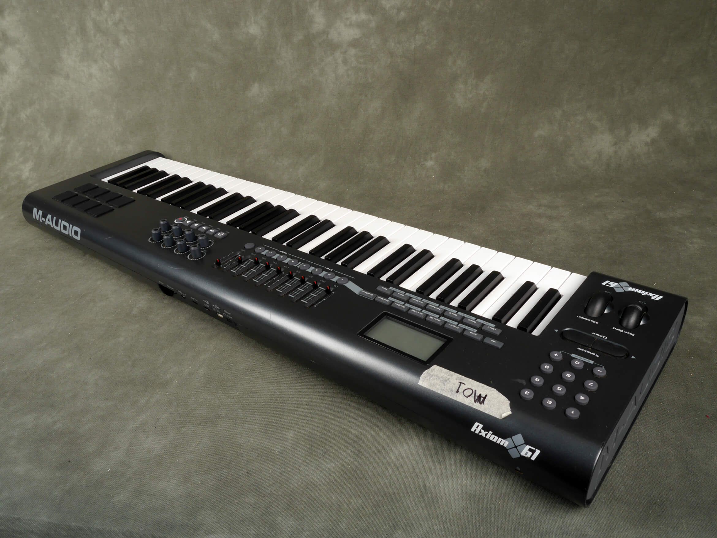 MAudio Axiom 61 MIDI Keyboard (M1) 2nd Hand Rich Tone Music
