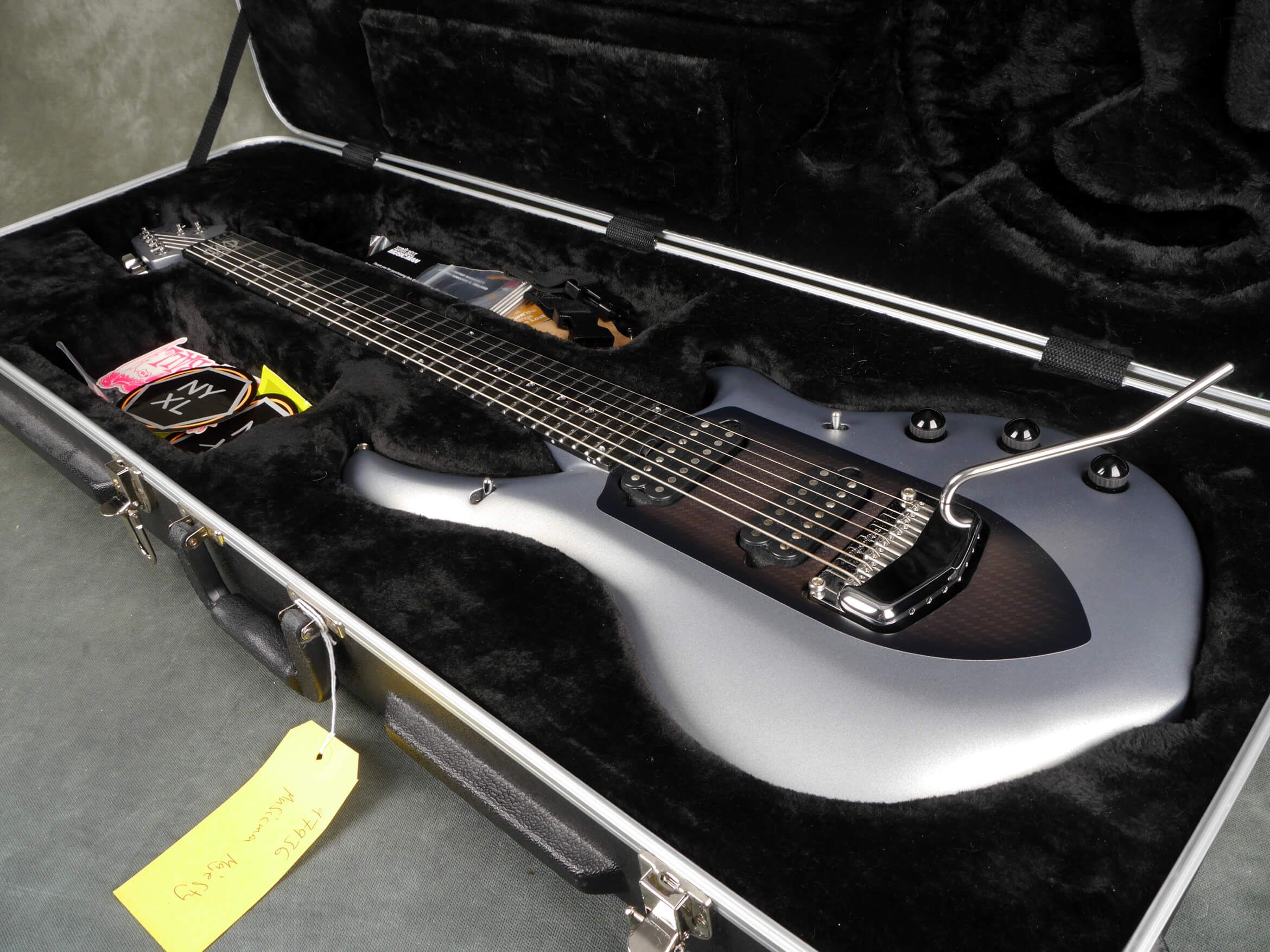 Music Man John Petrucci Majesty 7 - Silver Lining w/Hard Case - 2nd ...