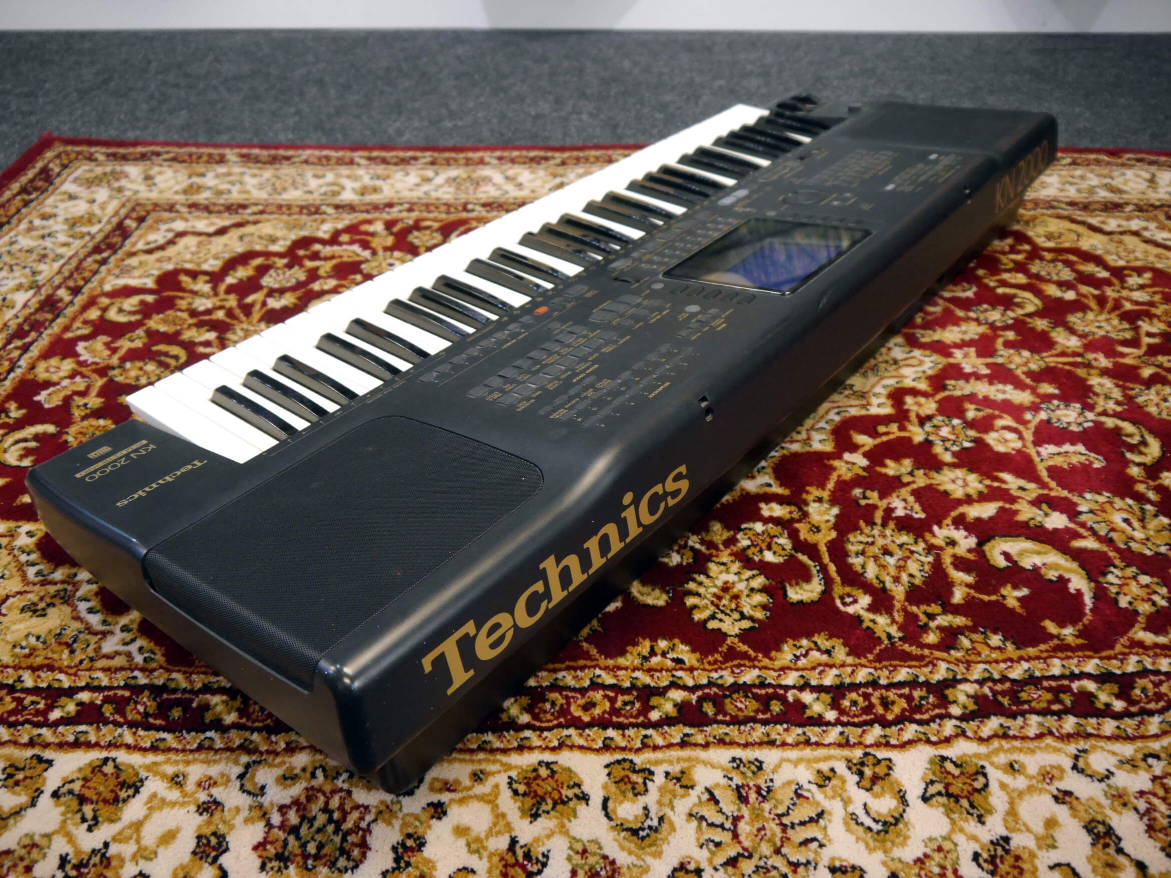 Technics KN2000 Electric Keyboard 2nd Hand Rich Tone Music