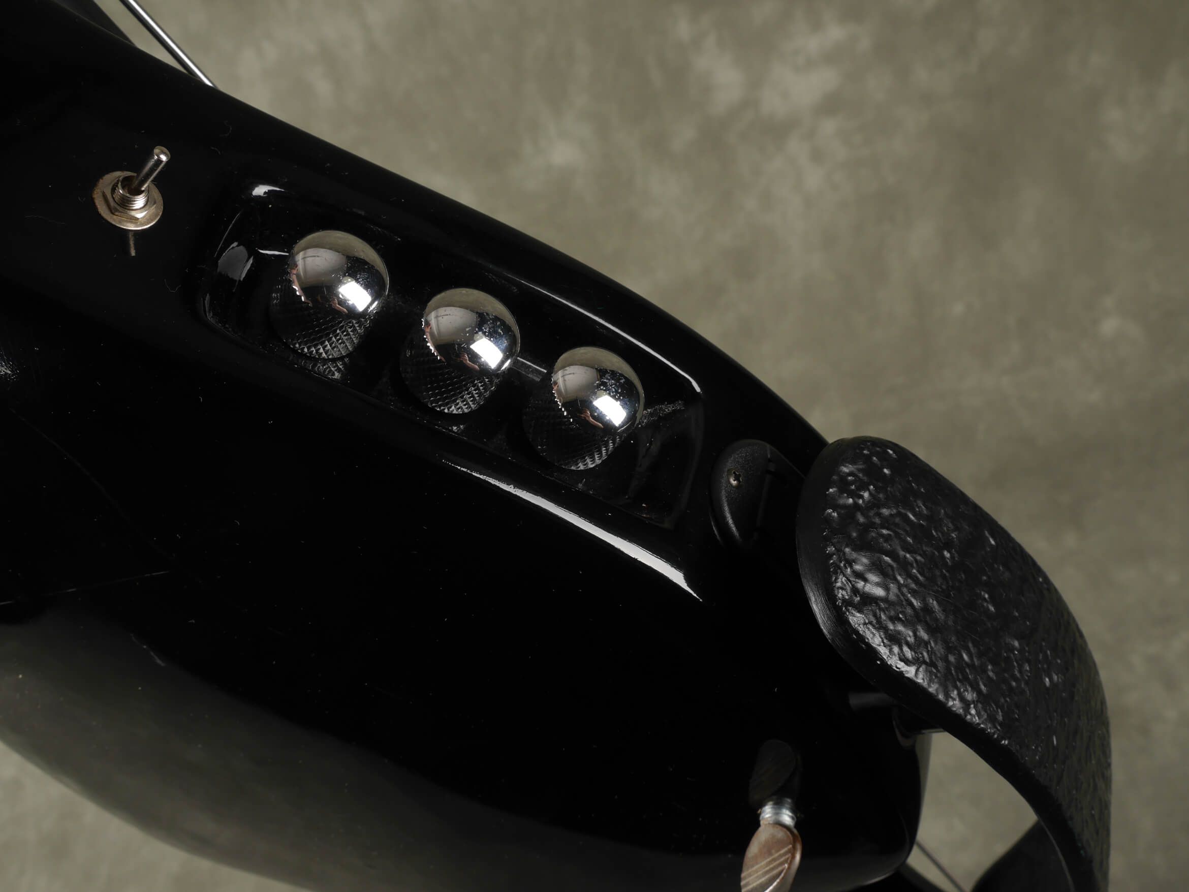 Bassix Electric Double Bass & Bow (Tuned EADG) w/Gig Bag 2nd Hand