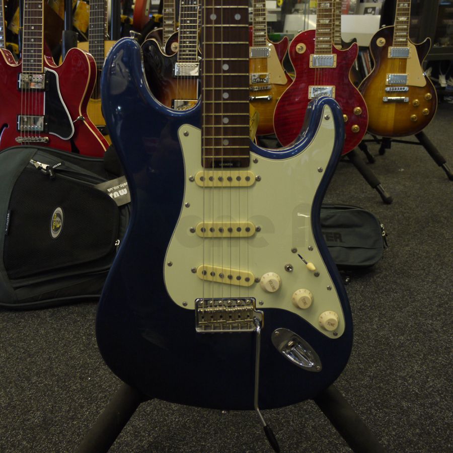 Second Hand Levinson Electric Guitars Rich Tone Music