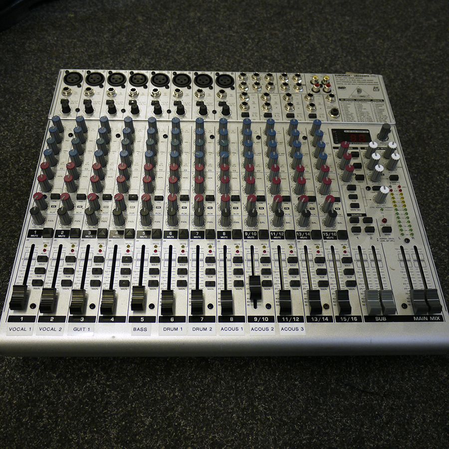 Behringer Eurorack UB2222FXPro Mixer 2nd Hand Rich Tone Music