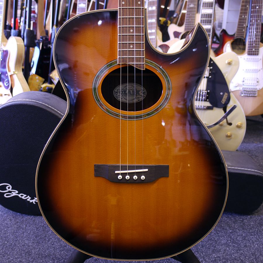 Ozark 3372C ElectroAcoustic Tenor Guitar w/ Hard Case 2nd Hand