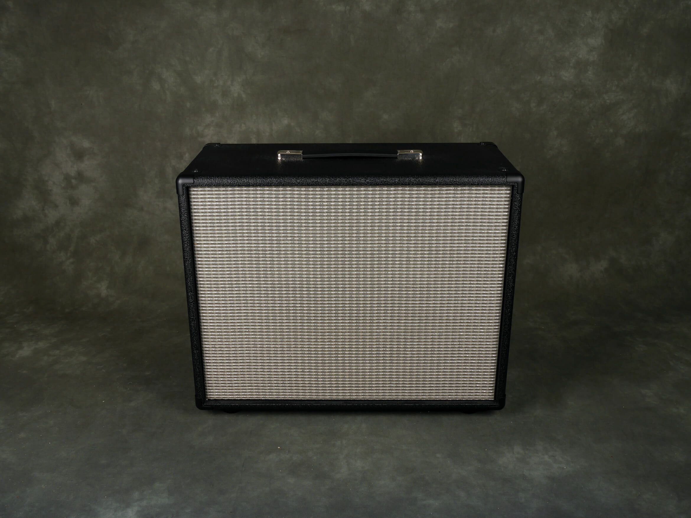 Tube Town Custom Made Unloaded for 1x12 Speaker 2nd Hand