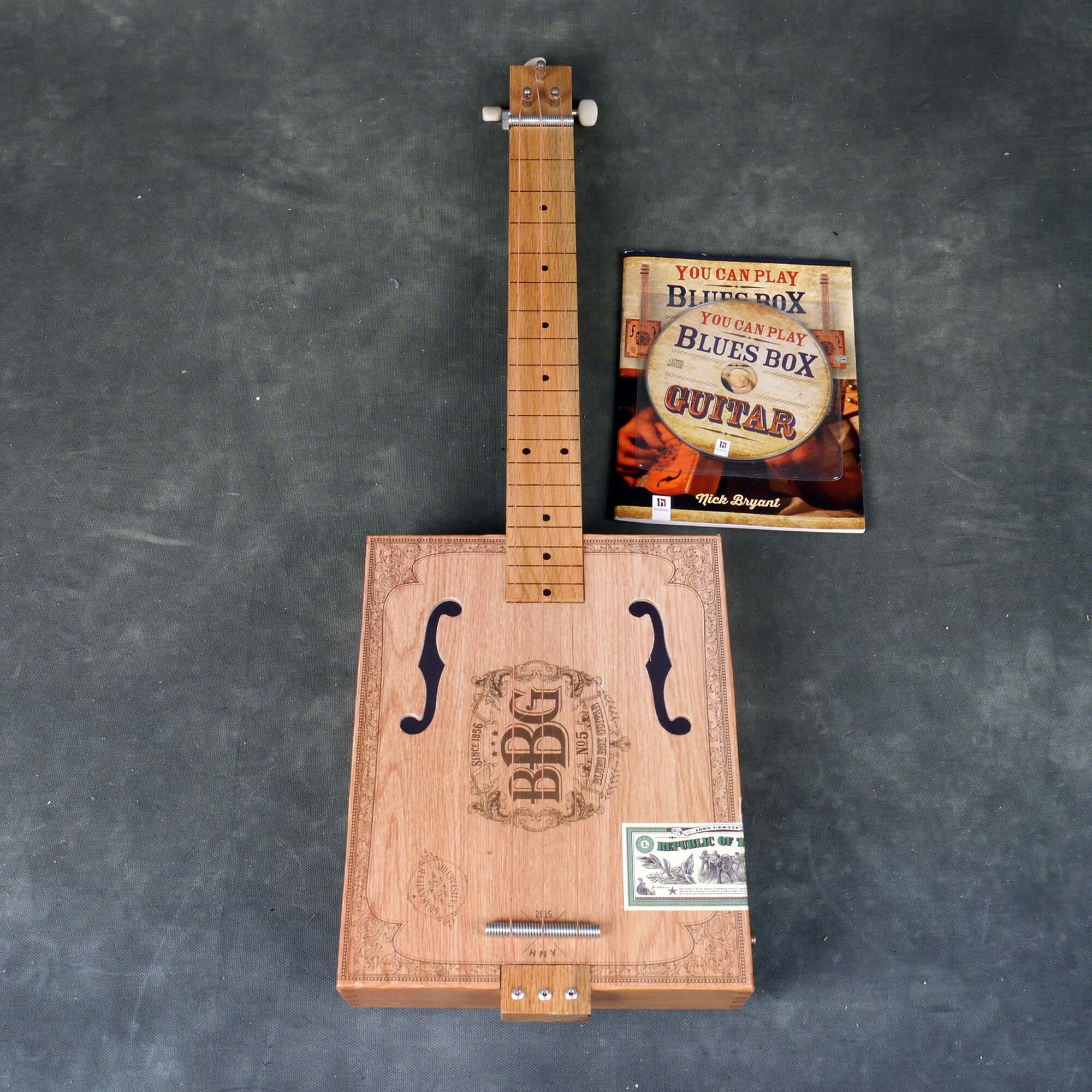 BBG Blues Box Guitar 2nd Hand Rich Tone Music