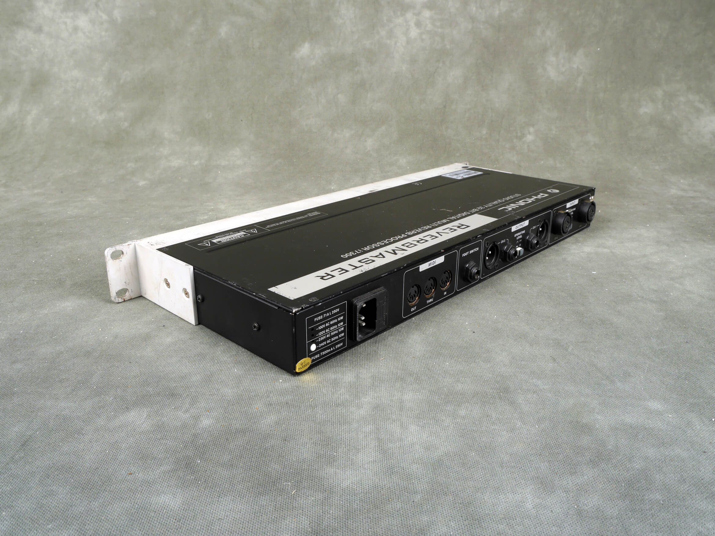 Phonic Reverb Master i7300 Rack Reverb 2nd Hand Rich Tone Music