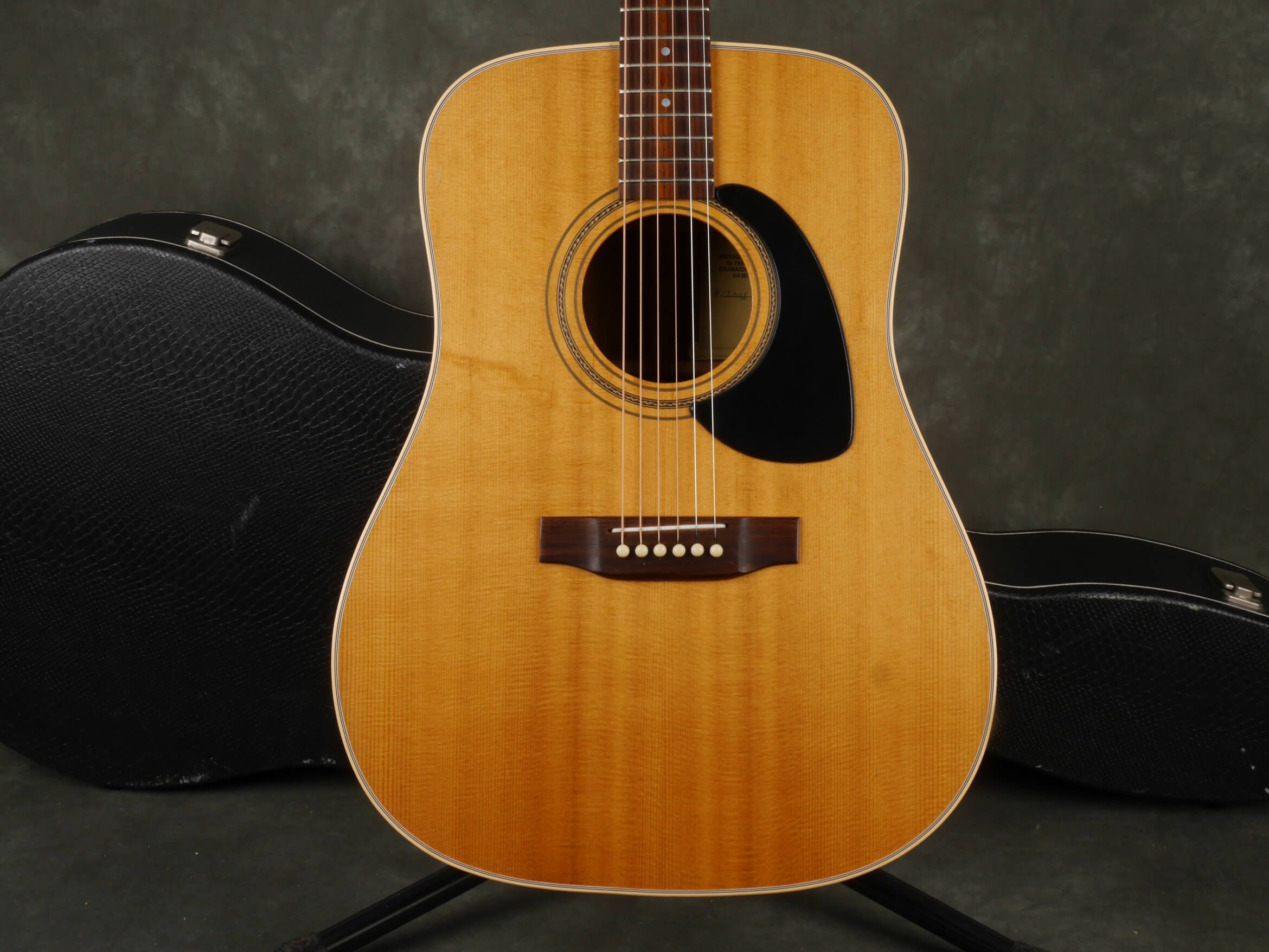 The Heritage HFT 445 Acoustic Guitar, Made in Kalamazoo w/Case 2nd