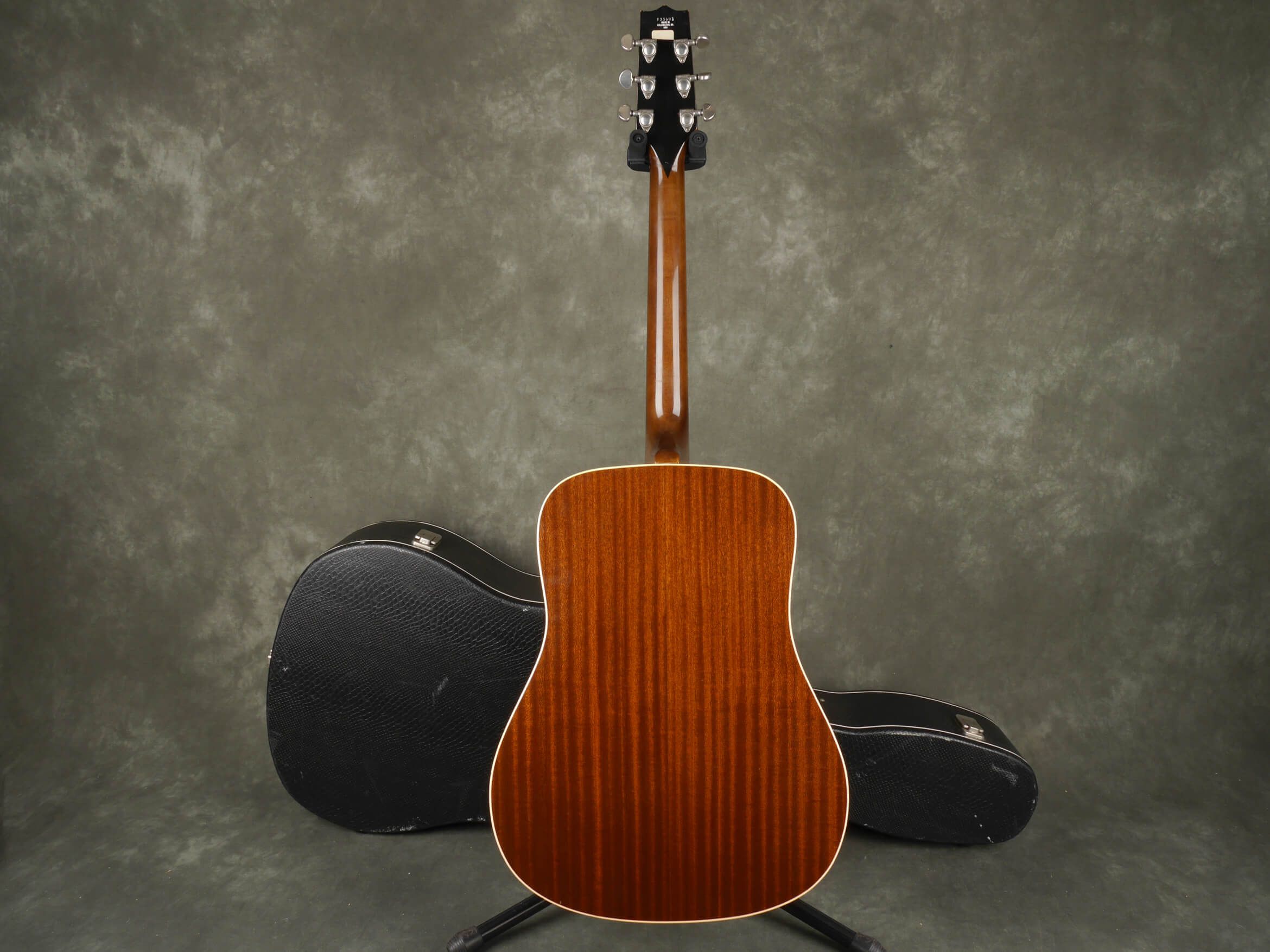 The Heritage HFT 445 Acoustic Guitar, Made in Kalamazoo w/Case 2nd