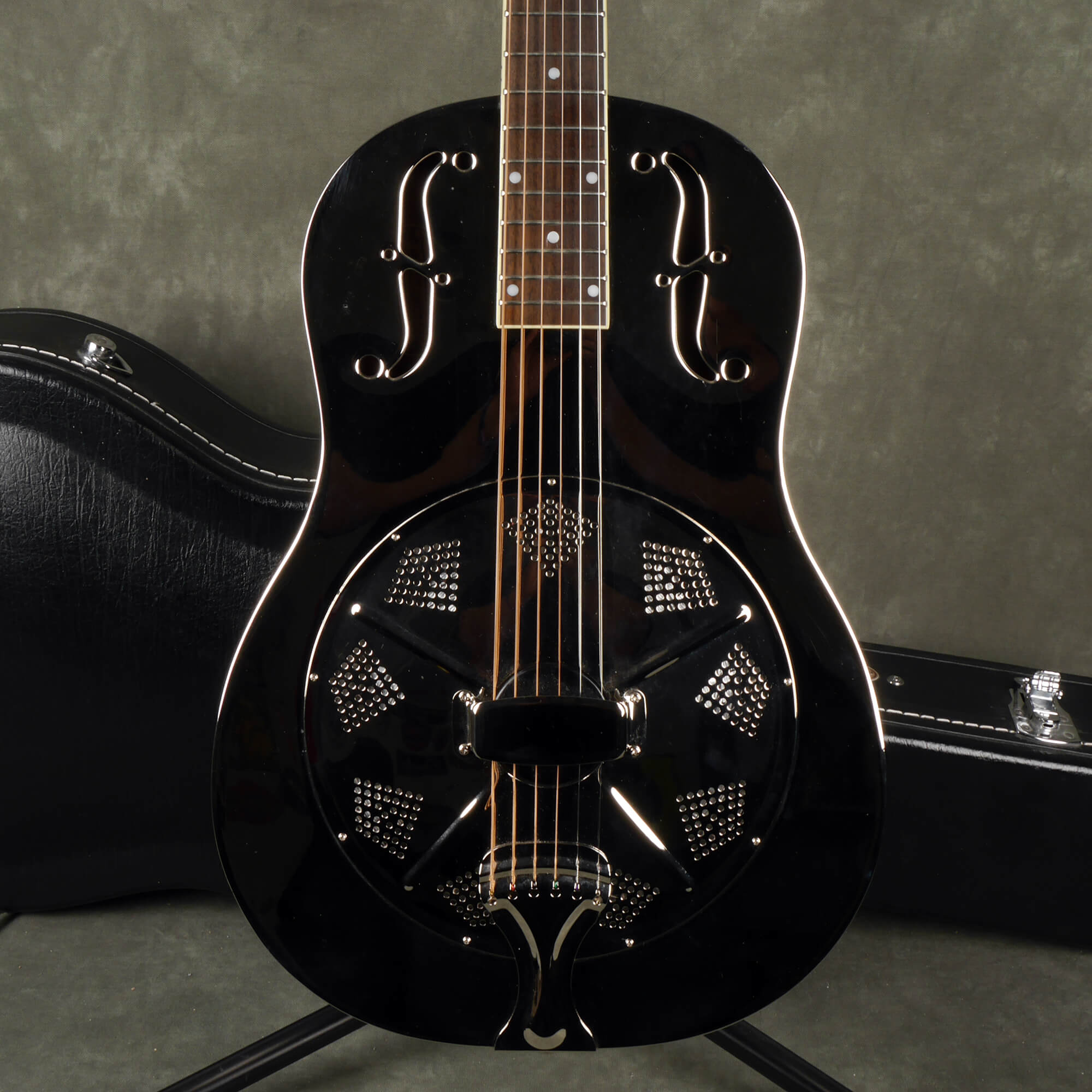 Ozark 3615 Deluxe Resonator Guitar w/Hard Case 2nd Hand Rich Tone Music