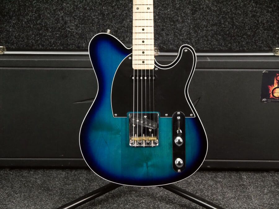 Peavey Omniac Jerry Donahue Signature Electric Guitar Blue w/Case