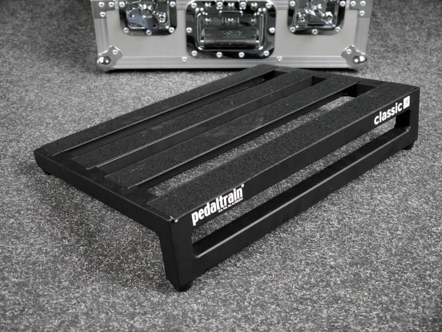 Pedaltrain Classic JR Pedalboard w/Flight Case 2nd Hand Rich Tone Music