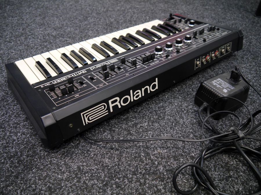 Roland SE-02 Analog Synthesizer - 2nd Hand | Rich Tone Music