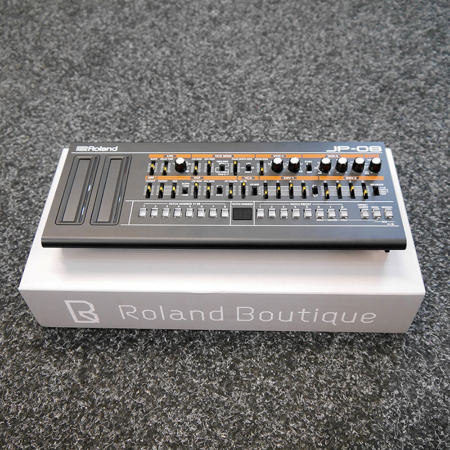 Roland JP08 Sound Module Synthesizer w/ Box 2nd Hand Rich Tone Music