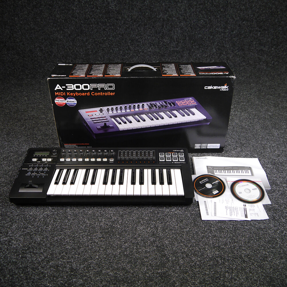 Roland A300PRO MIDI Keyboard Controller w/Box 2nd Hand Rich