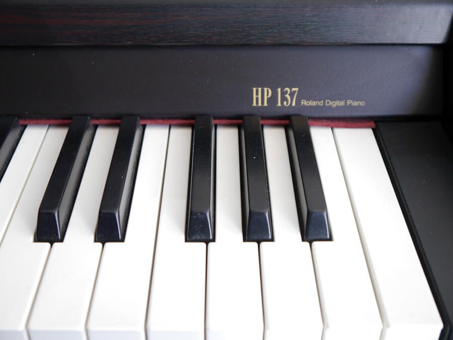 Roland HP137 Digital Piano 2nd Hand **COLLECTION ONLY** Rich Tone Music