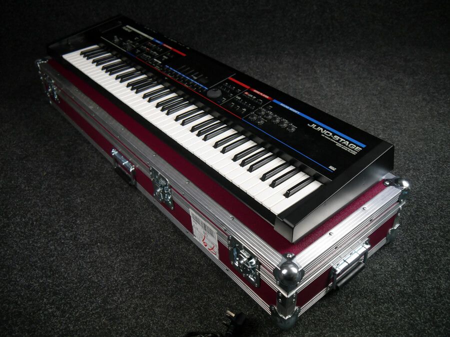 Roland Juno Stage 76 Keyboard Synthesizer w/Flight Case 2nd Hand
