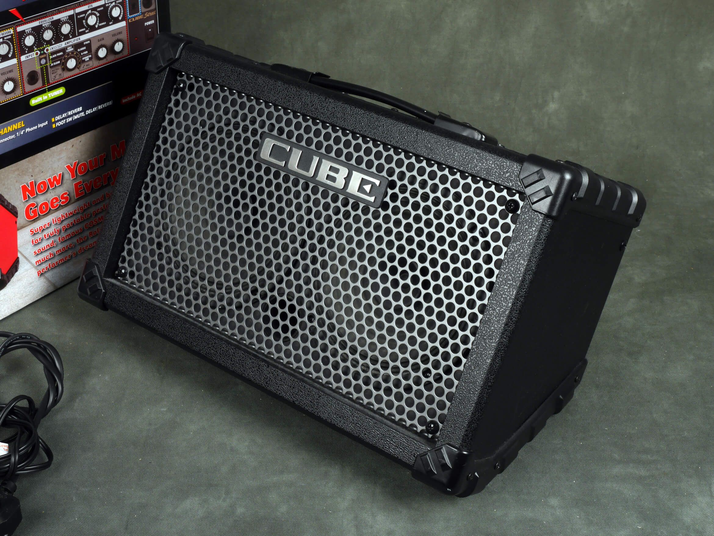 Roland Cube Street Guitar Combo Amplifier w/Box & PSU 2nd Hand Rich
