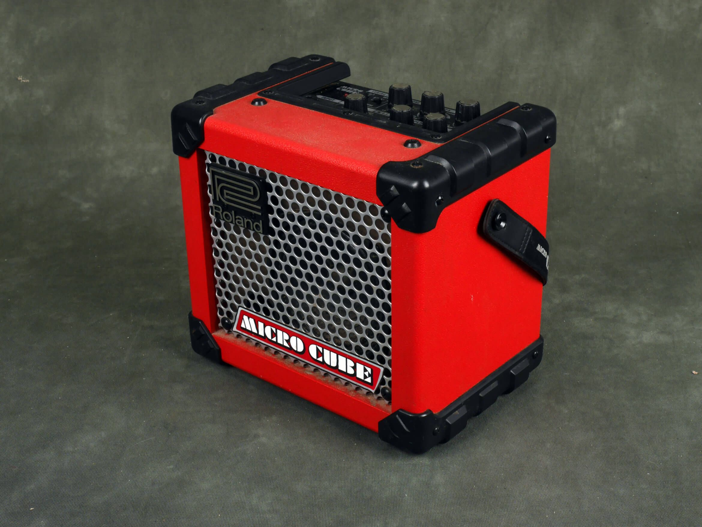 Roland Micro Cube Guitar Amplifier - Red - 2nd Hand | Rich Tone Music