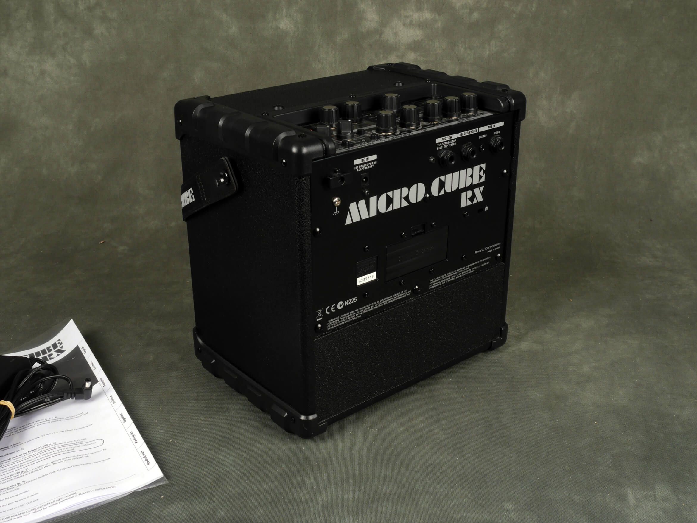 Roland Micro Cube RX Micro Guitar Amplifier 2nd Hand Rich Tone Music