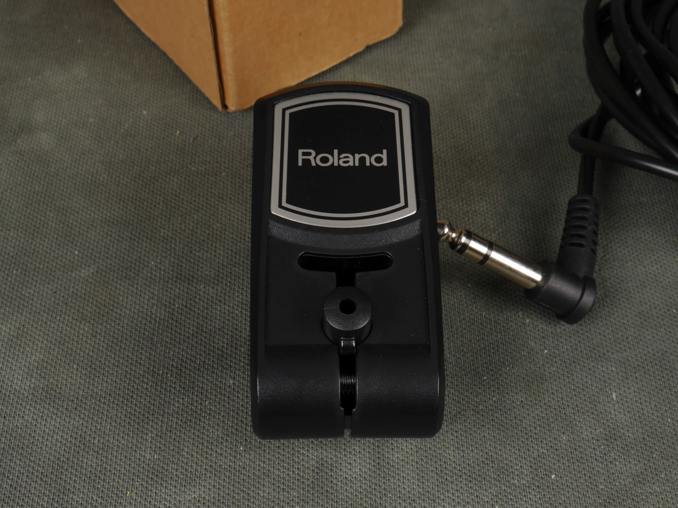 Roland RT10S Acoustic Snare Drum Trigger w/Box 2nd Hand Rich Tone