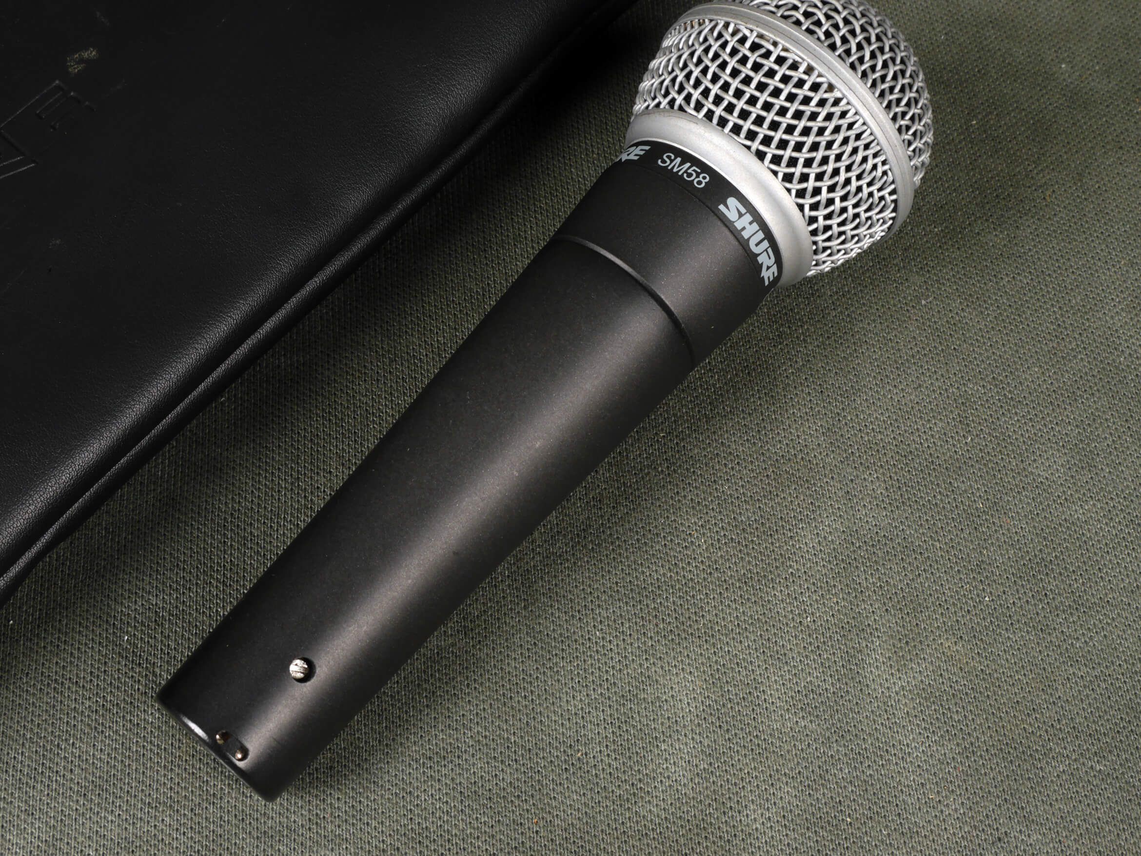 Shure SM58 Dynamic Microphone w/Bag 2nd Hand Rich Tone Music