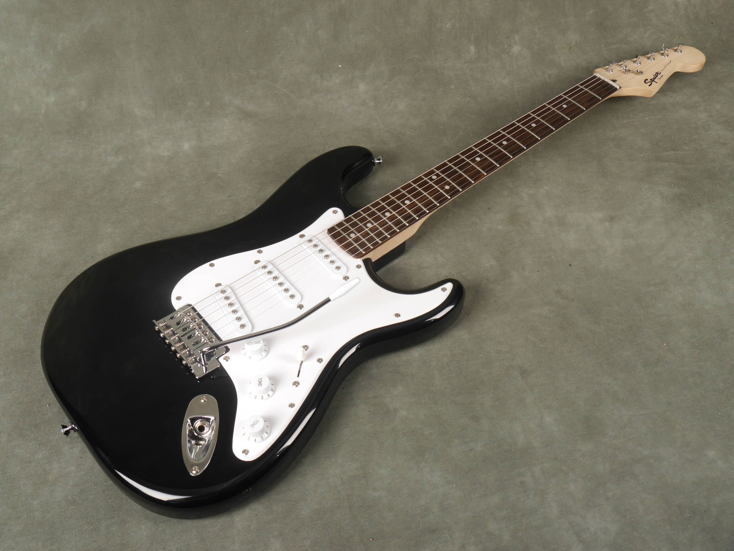 Squier Bullet Stratocaster Black 2nd Hand Rich Tone Music