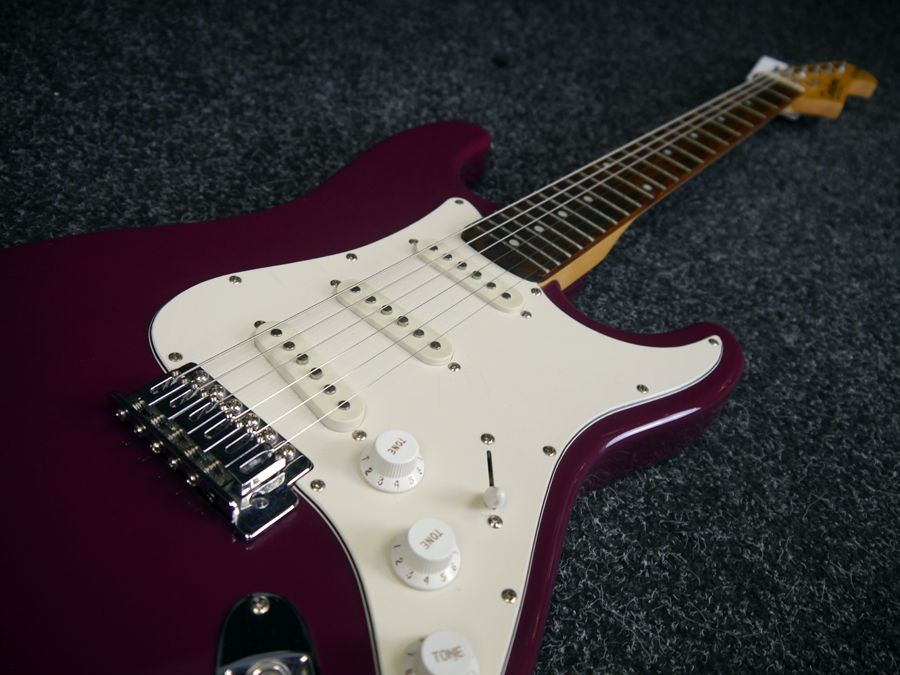 Tanglewood Nevada VTX X1X Electric Guitar Maroon Red 2nd Hand