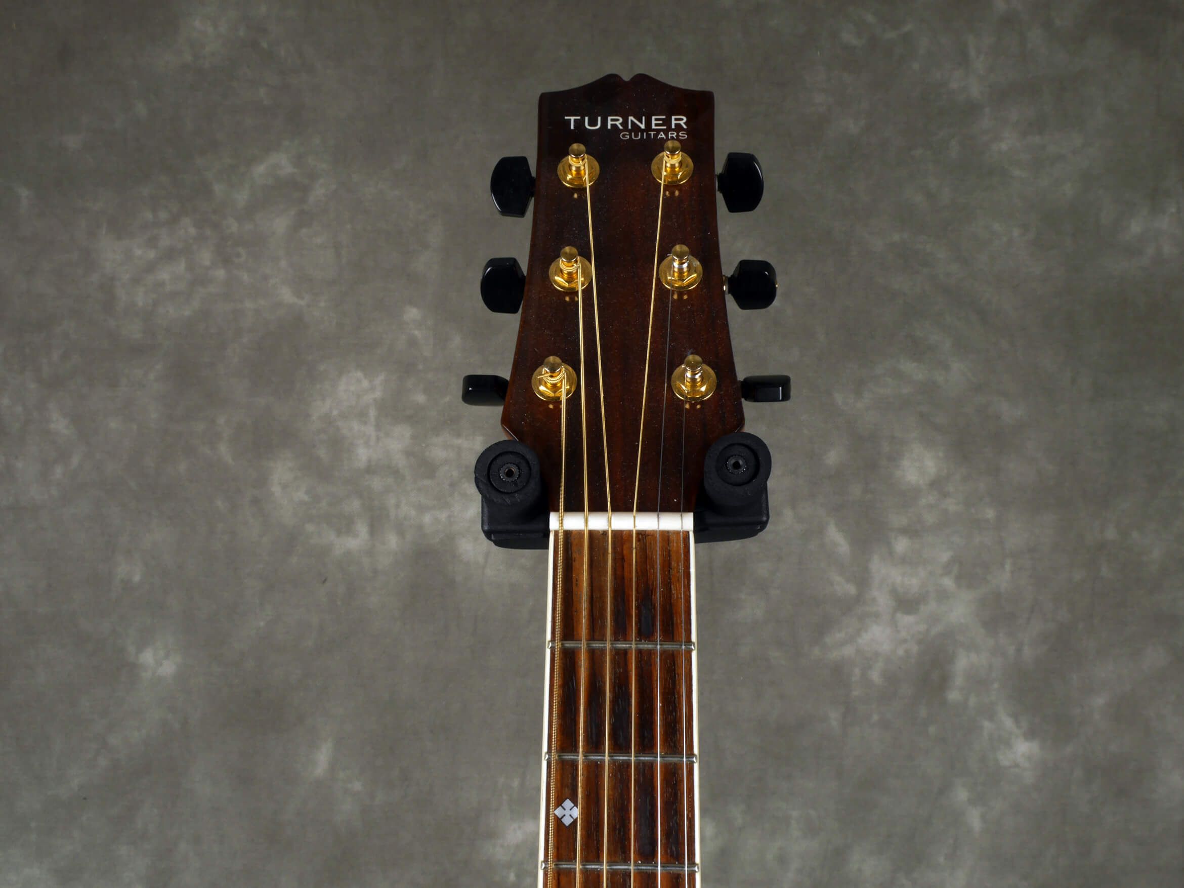 Turner 75VS Jumbo Acoustic Guitar Sunburst w/Hard Case 2nd Hand