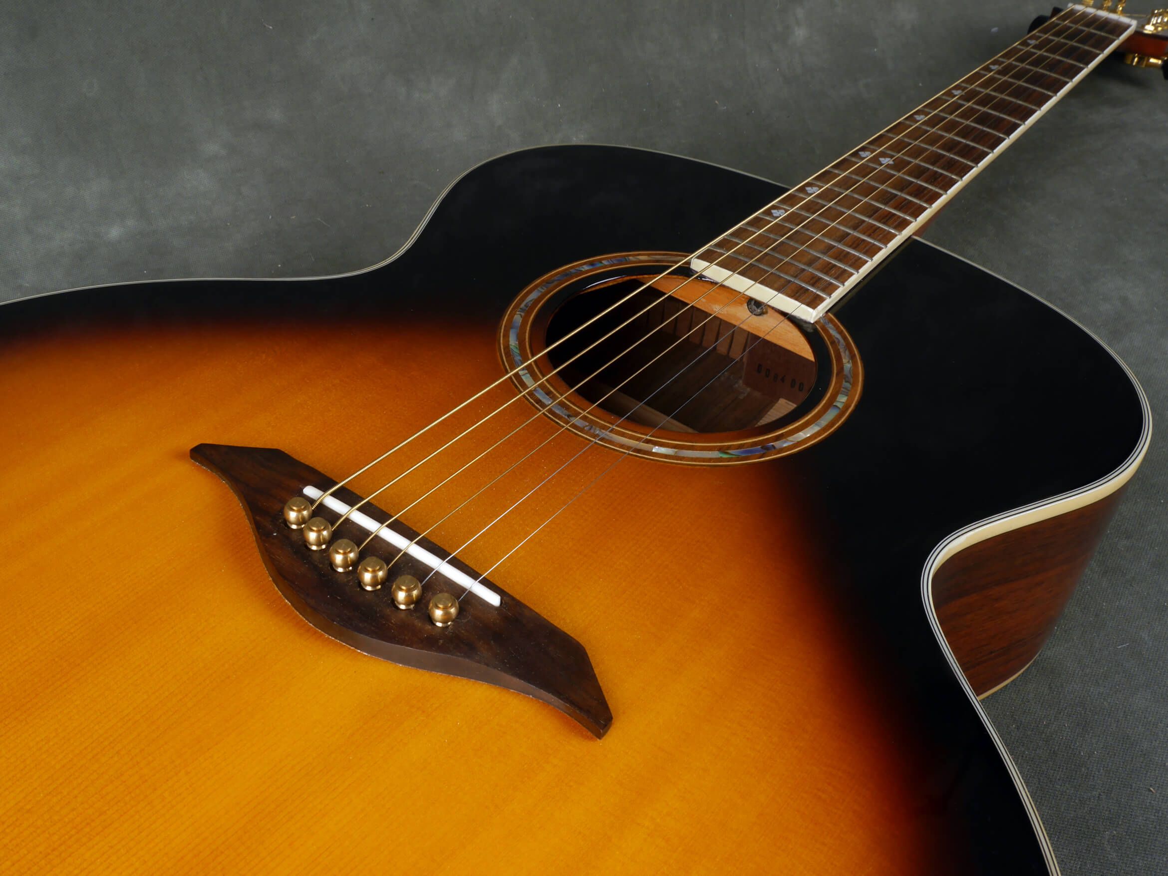 Turner 75VS Jumbo Acoustic Guitar Sunburst w/Hard Case 2nd Hand