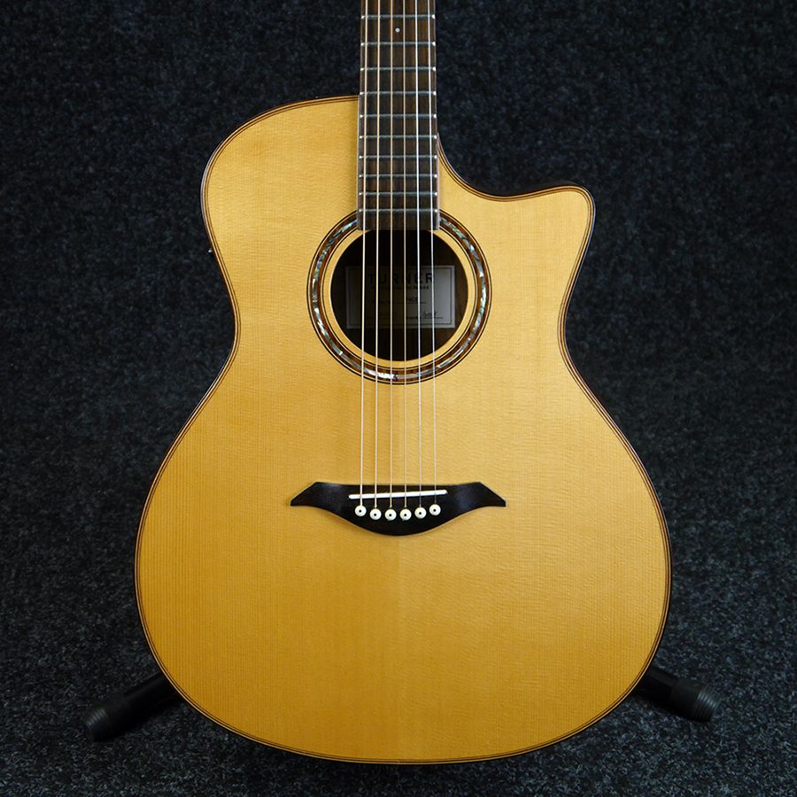 Where are turner guitars made