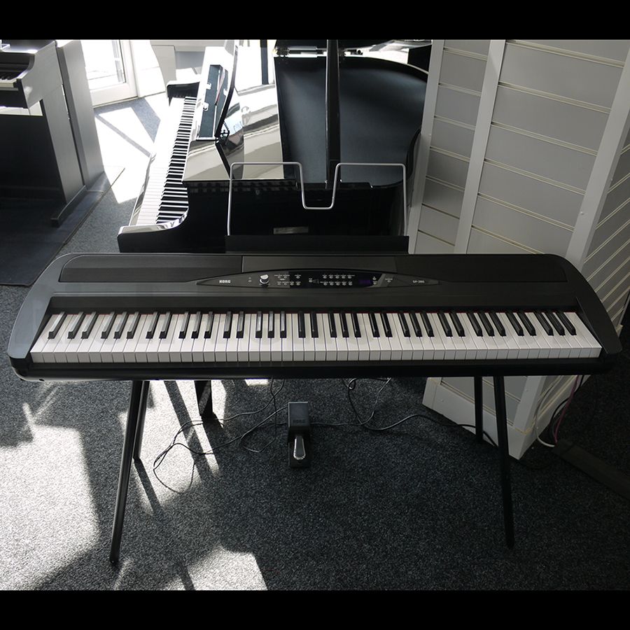SP280 Digital Stage Piano w/ Stand & Pedal 2nd Hand Rich Tone