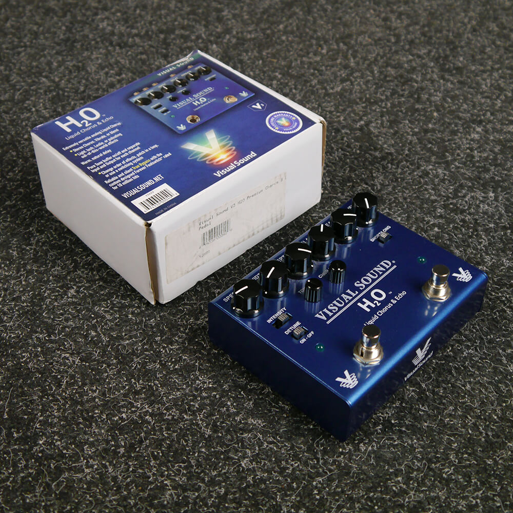 Visual Sound H2O V3 Liquid Chorus and Echo FX Pedal w/Box 2nd Hand