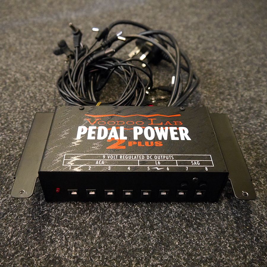 Voodoo Labs Pedal Power 2 PLUS with Cables 2nd Hand Rich Tone Music