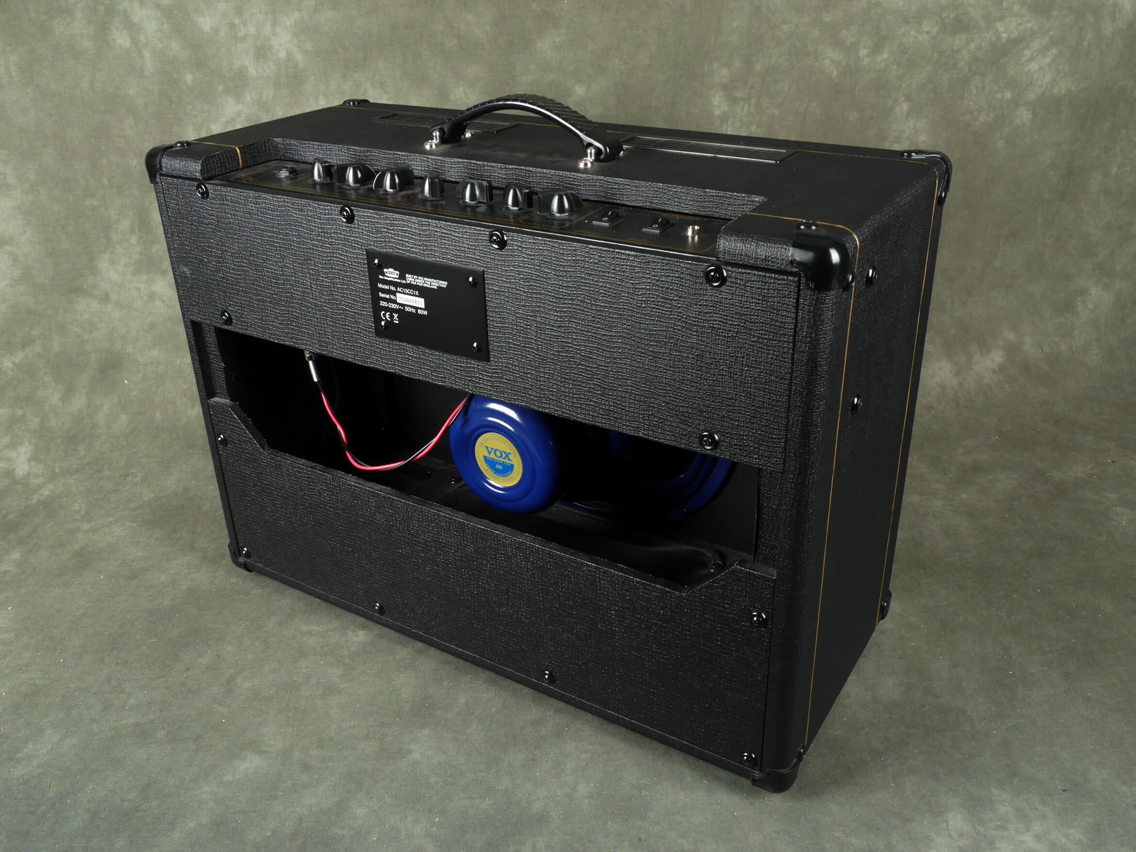 Vox AC15C C1X Alnico Blue & Footswitch w/Cover 2nd Hand