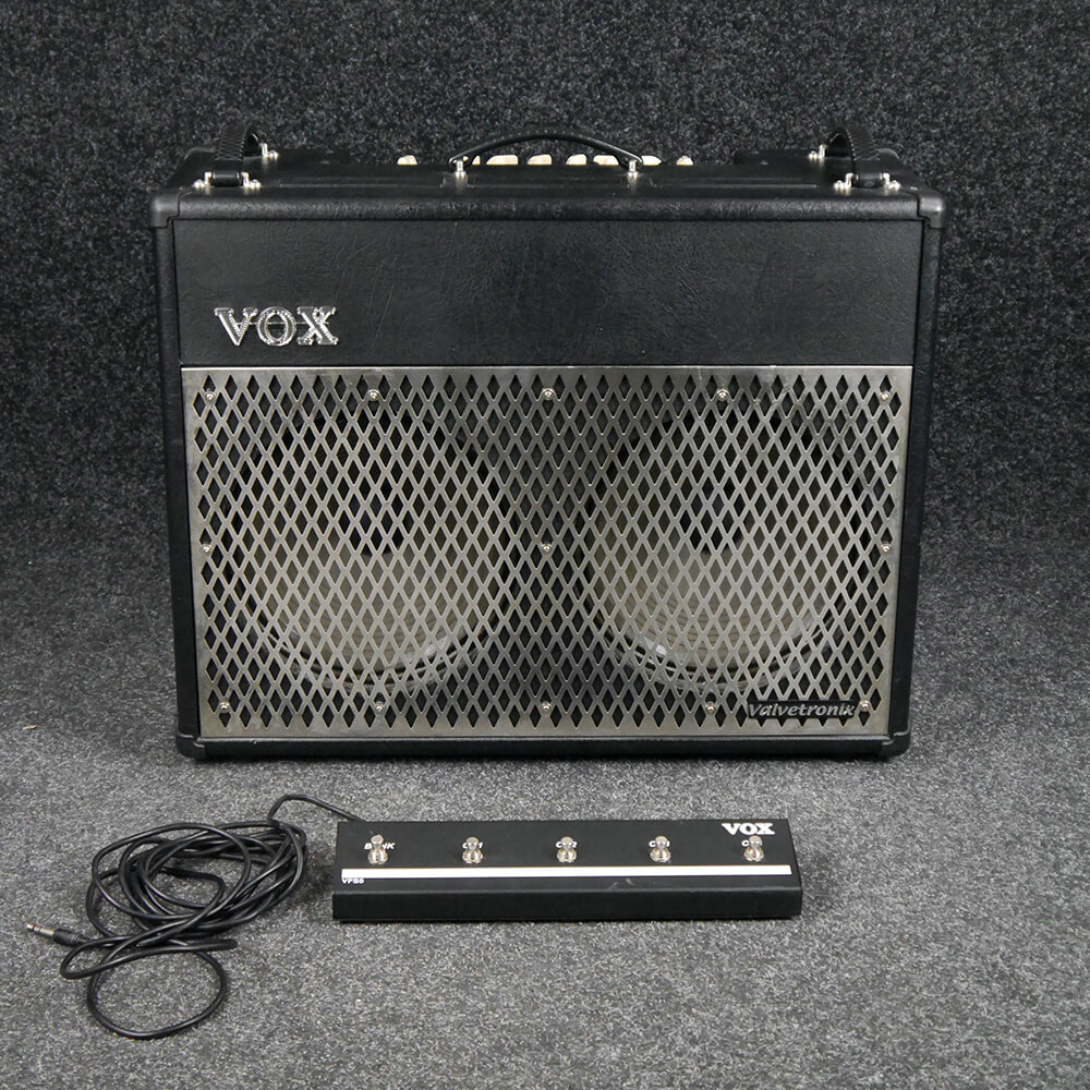 Vox Valvetronix Vt100 Combo Amp 2nd Hand Collection Only Rich