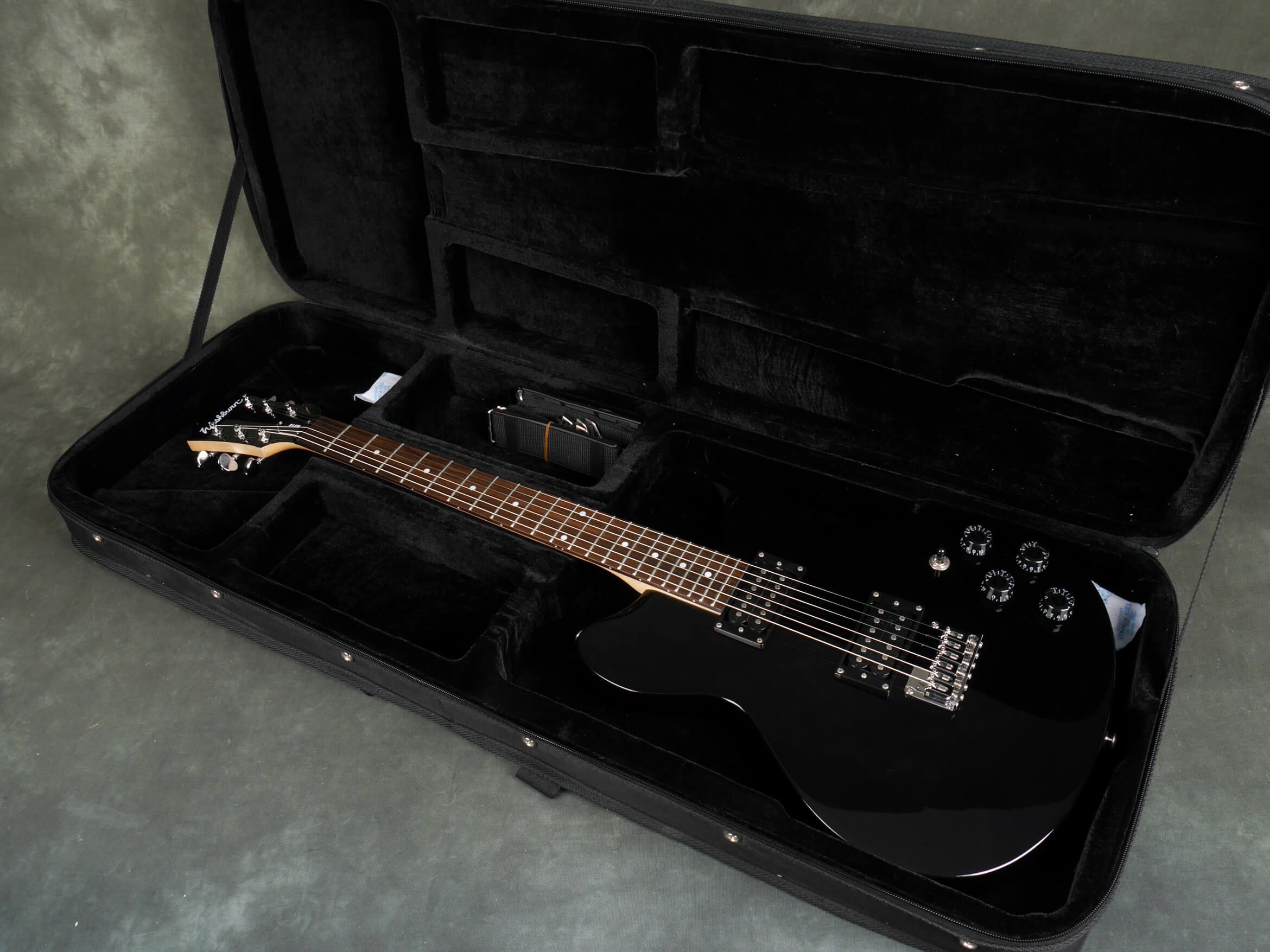 Washburn WI14 Electric Guitar Black w/Soft Case 2nd Hand Rich