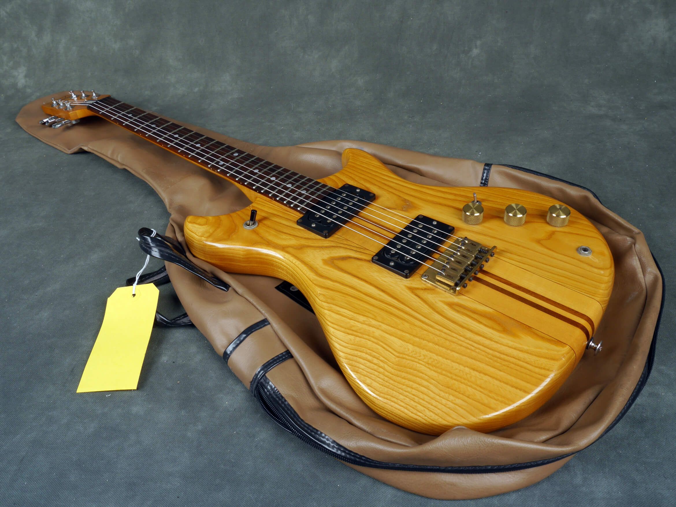 Westone Thunder I Electric Guitar Natural w/Gig Bag 2nd Hand Rich