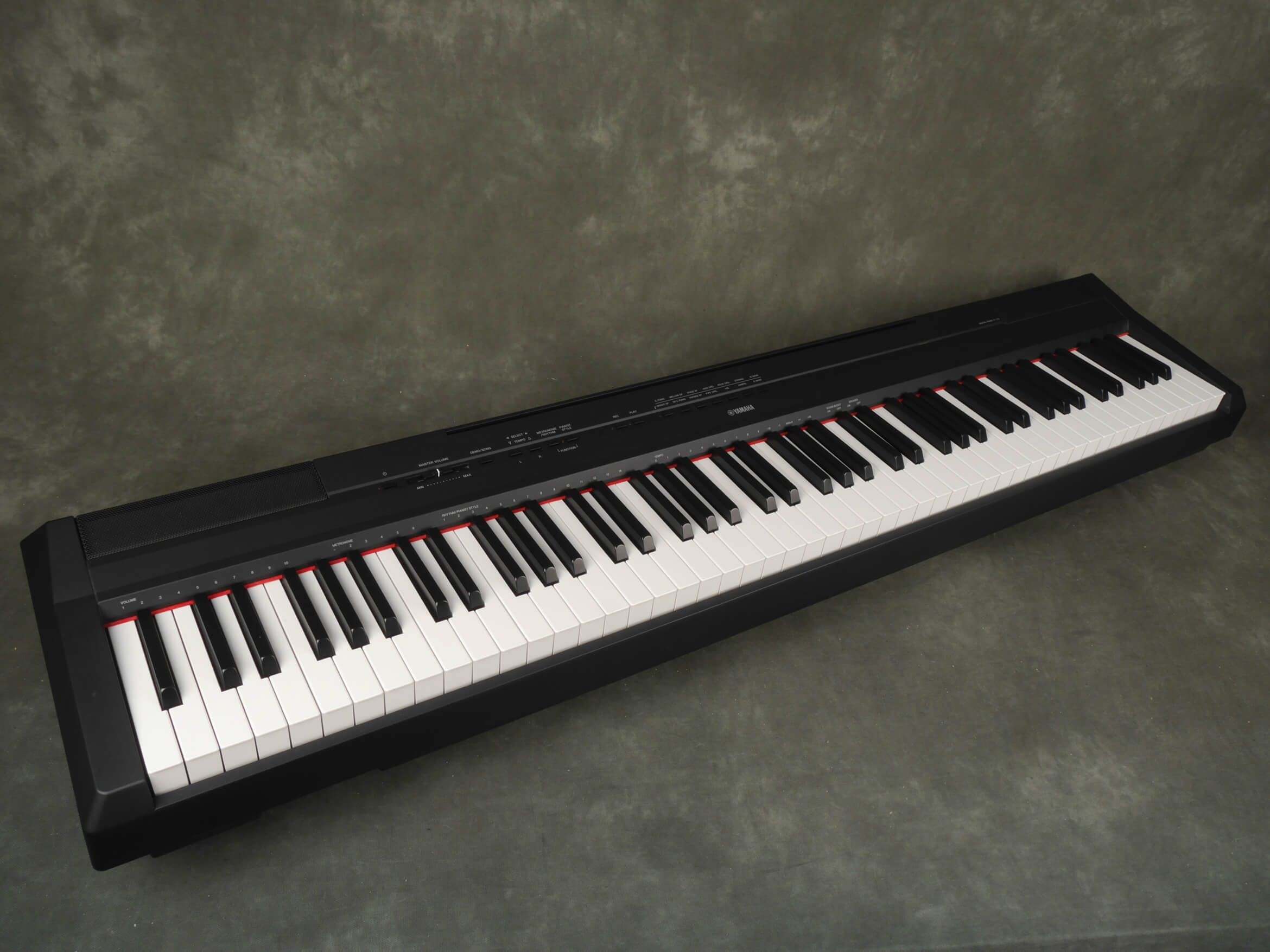 Yamaha P-115B Portable Digital Piano w/Box & PSU - 2nd Hand | Rich Tone