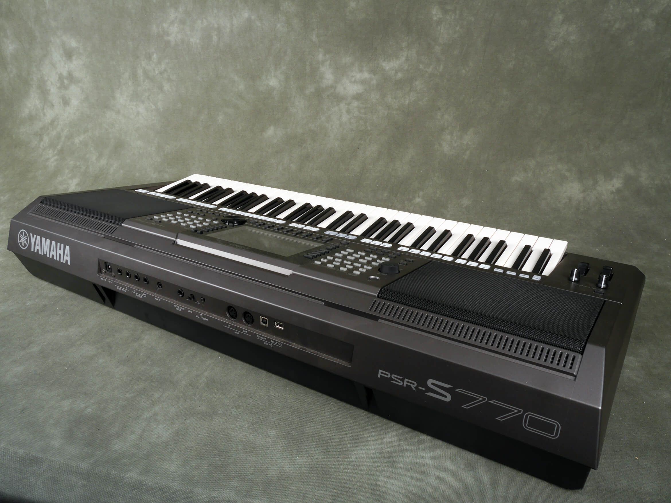 Yamaha S770 Arranger Keyboard 2nd Hand Rich Tone Music