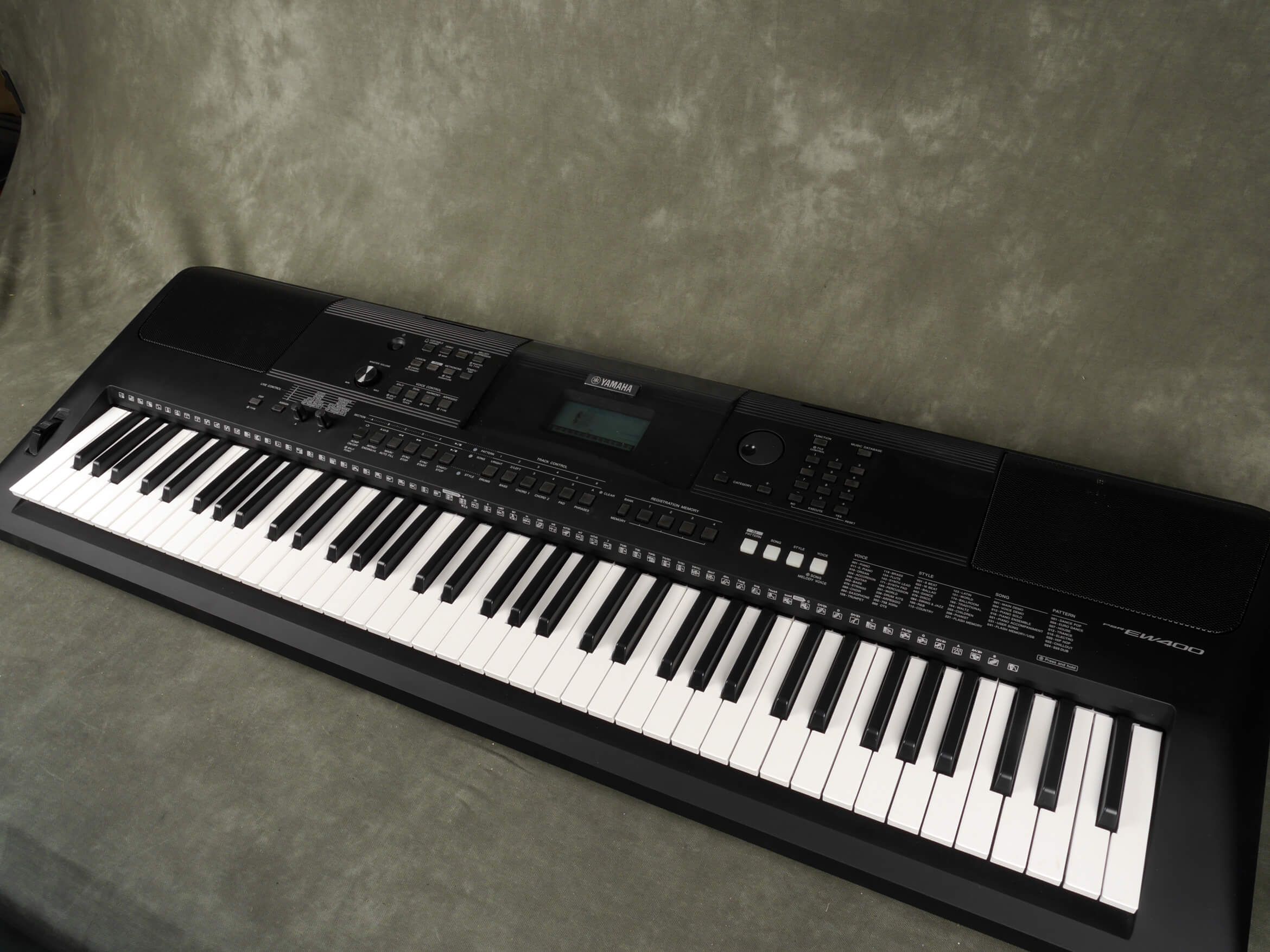 Yamaha EW400 Arranger Keyboard - 2nd Hand | Rich Tone Music
