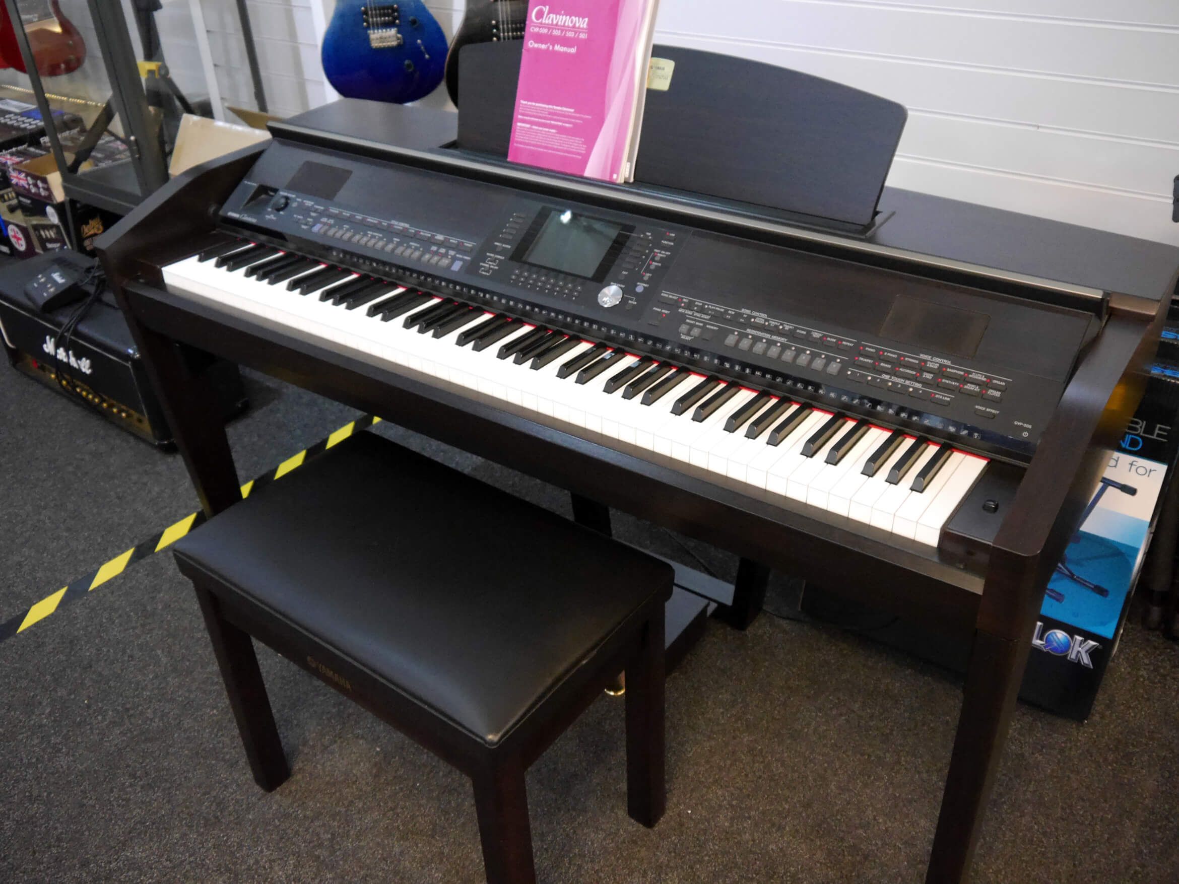 Yamaha Clavinova CVP505 Piano with Bench 2nd Hand **COLLECTION ONLY