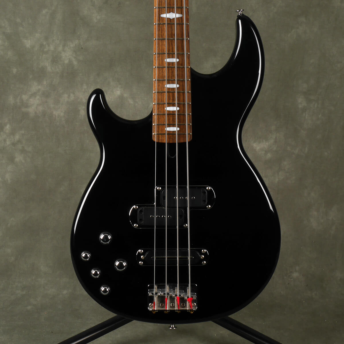 yamaha-bb614l-bass-guitar-left-handed-black-2nd-hand-rich-tone