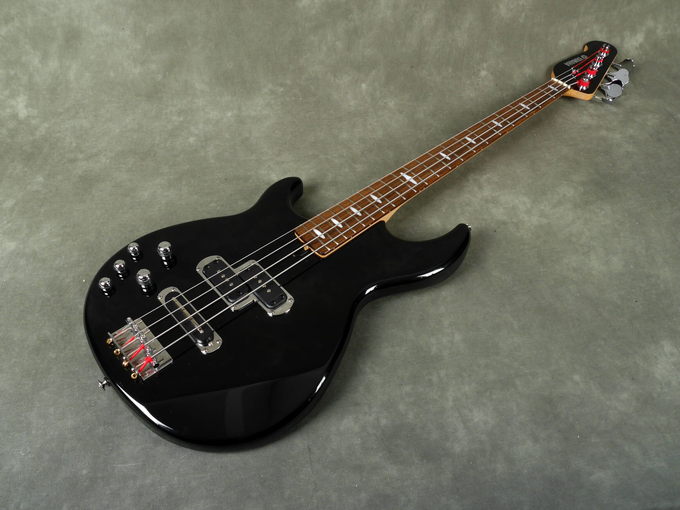 Yamaha BB614L Bass Guitar - Left Handed - Black - 2nd Hand | Rich Tone