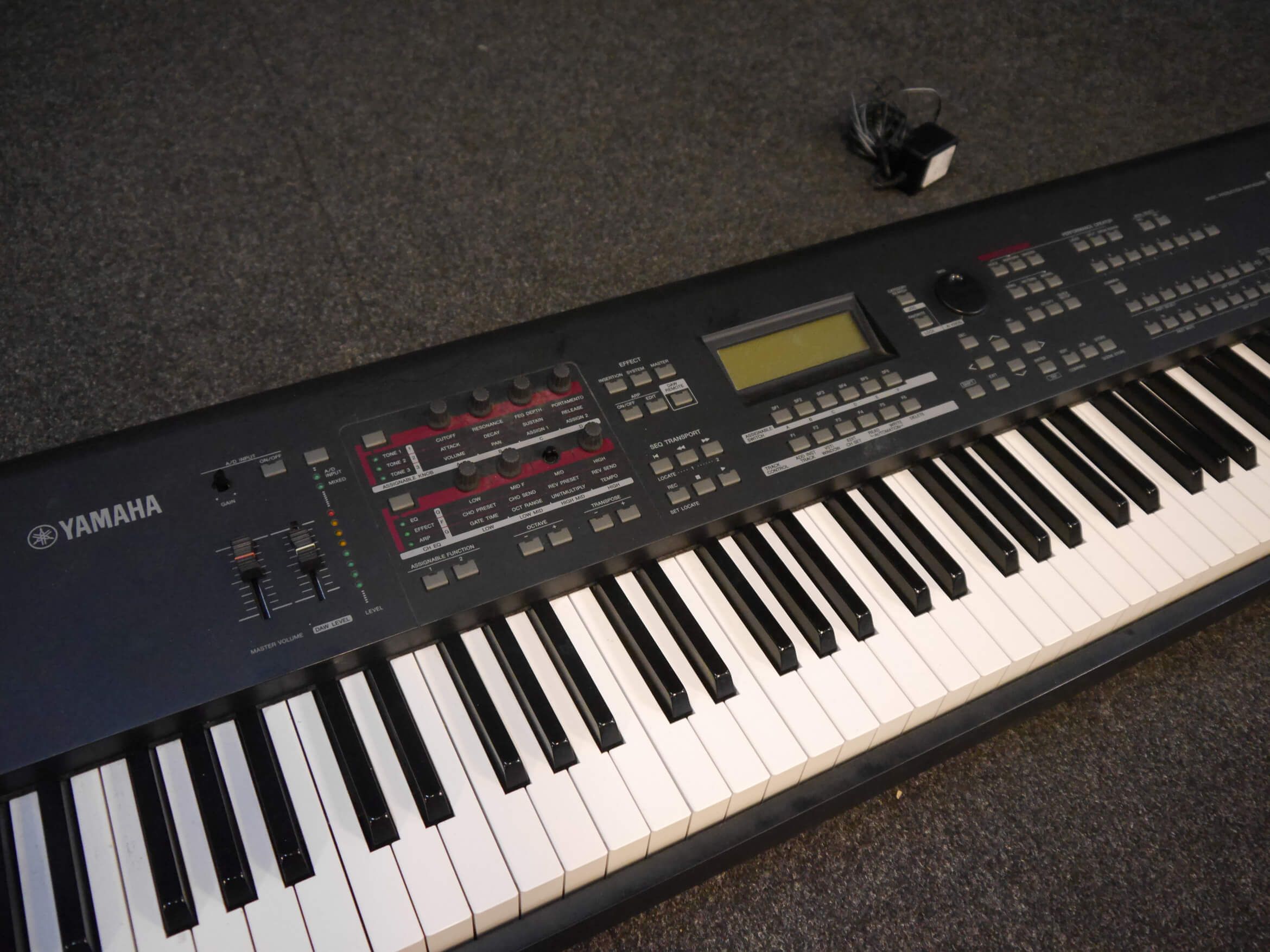 Yamaha MOX8 Workstation Keyboard & PSU - 2nd Hand | Rich Tone Music