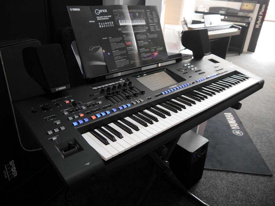 Yamaha Genos Keyboard w/Speaker Pack 2nd Hand Rich Tone Music