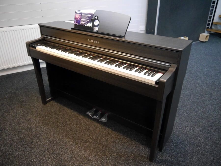 Yamaha Clavinova CLP635 Digital Piano 2nd Hand **COLLECTION ONLY