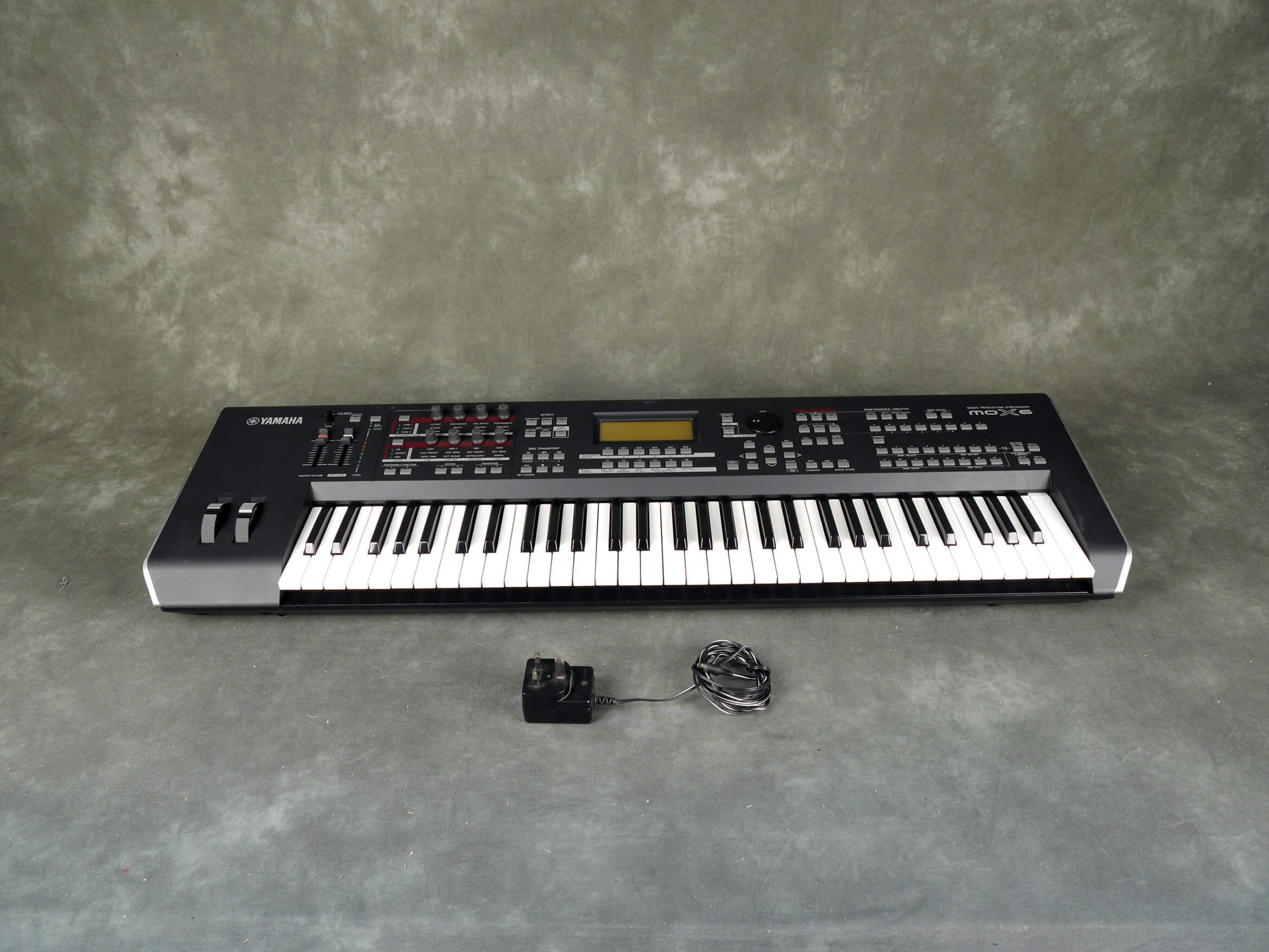 Yamaha MOX6 Workstation Synthesizer 2nd Hand Rich Tone Music