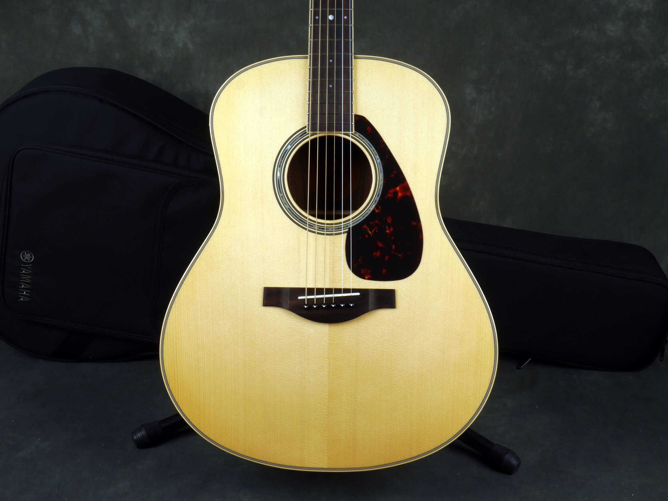 Yamaha LL6 Acoustic Guitar - Natural w/Hard Case - 2nd Hand | Rich Tone ...